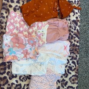 8 newborn baby gowns